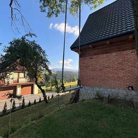 Apartament 33 *
